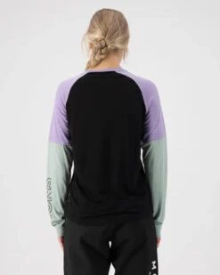 Mons Royale Tarn Merino Shift Wind Jersey - Women's 8 Mons Royale Tarn Merino Shift Wind Jersey - Women's -Sport Way Store 100585 1169 819 102 375x crop center aeb4fcf3 3ced 47c3 b2e3 bf49a8870061