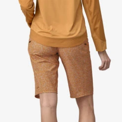 Patagonia Women's Dirt Roamer Bike Shorts 10 Patagonia Women's Dirt Roamer Bike Shorts -Sport Way Store 24727 SGCL MW2