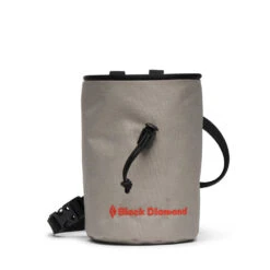 Black Diamond Mojo Chalk Bag -Sport Way Store b8f8625d68fe2e29b21c5450ed4f8377a1cacdc8 47240