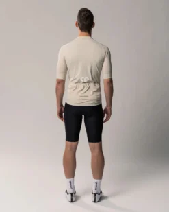 Kaern Jersey Men 31 Kaern Jersey Men -Sport Way Store kaern jersey kurzarm sand herren 1 fdfb2116 1c9f 4a41 89fc 53200b5ae850