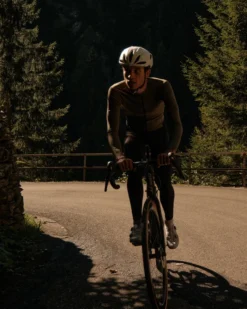 Aerlig Longsleeve Men -Sport Way Store straede radbekleidung rennrad gravel aerlig longsleeve olive 1