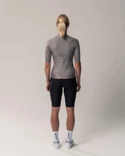 Aerlig Jersey Women | Fahrradtrikot 22 Aerlig Jersey Women | Fahrradtrikot -Sport Way Store straedeAerligJerseyWomenFahrradtrikottaupe2