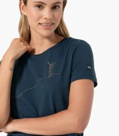 Super.natural Women's Bergglück Tee | Merino T-Shirt -Sport Way Store super.naturalWomen sBergglueckTeeMerinoT Shirtblueberrycopper3